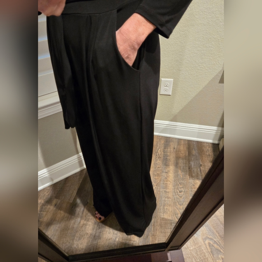New York and Company faux wrap jumpsuit, medium - Picture 4 of 15